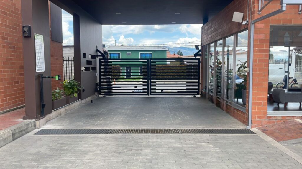 Control de acceso vehicular
